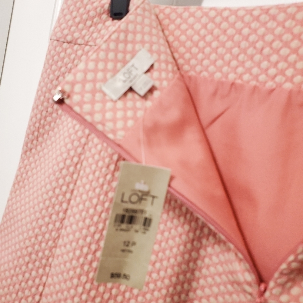 NWT Ann Taylor LOFT PINK & OFF WHITE POLKA DOT SKIRT SIZE 12P, Retail $59.50 - Picture 4 of 7